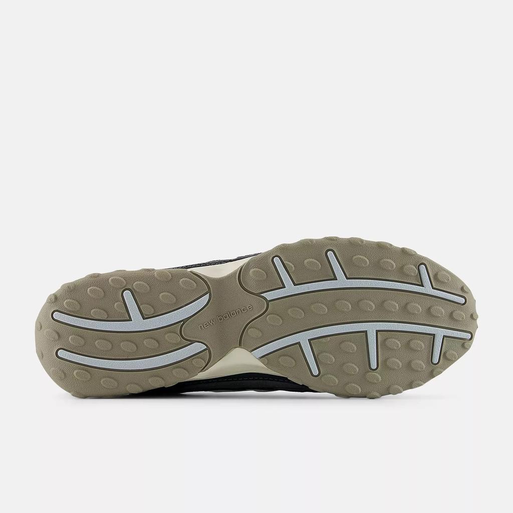 U204L5WZ New Balance 204L Black Magnet (Men's)