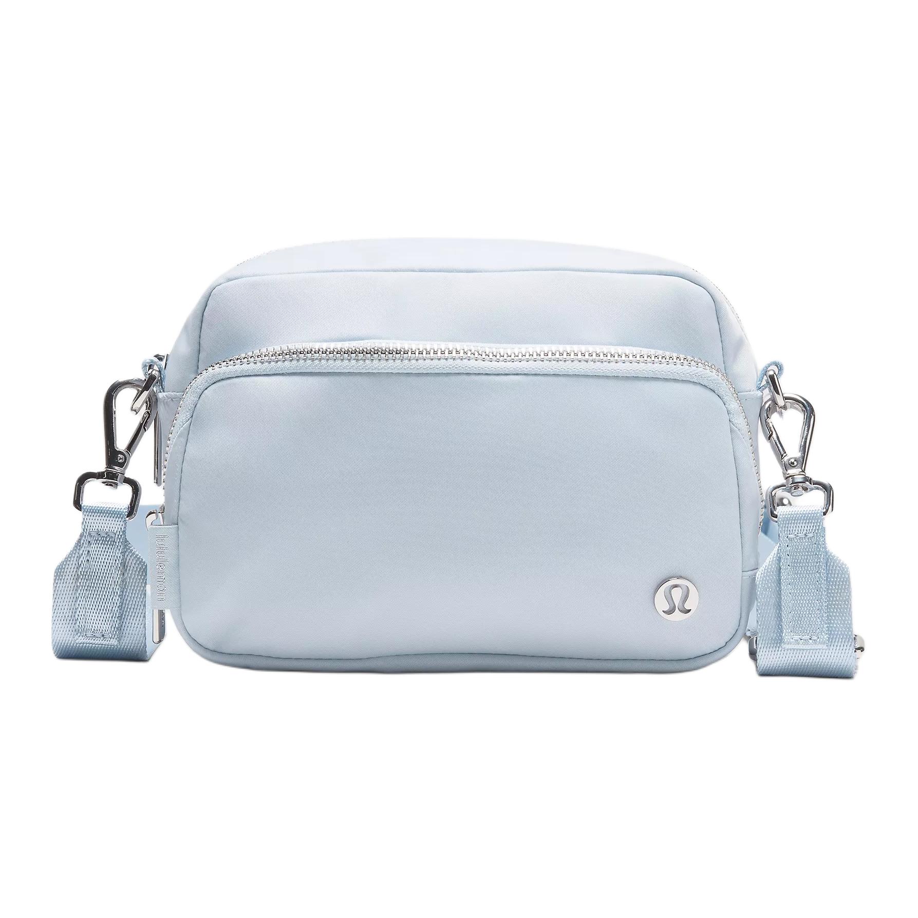 Lululemon Everywhere 2L Casual Versatile Fashion Nylon Crossbody Bag Unisex bags Powder-Blue Silver LU9C80S-069462 Starch Blue & Silver
