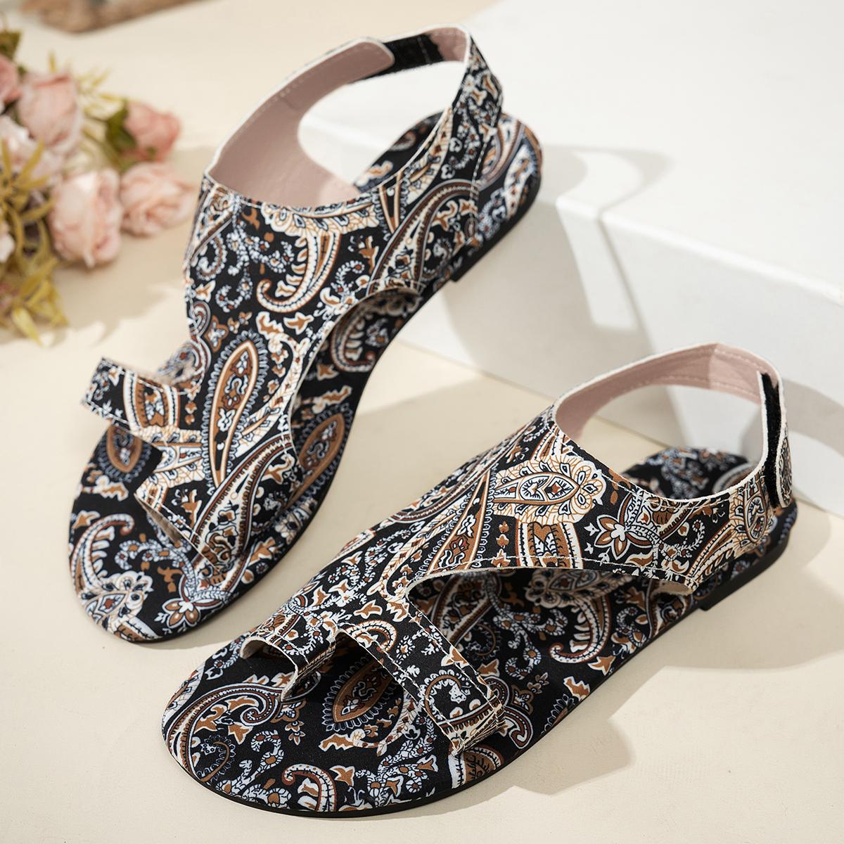 

Fashion Women Beach Sandals Bohemia Style Flat Sandals Lightweight Women 2025 Summer Light Clip Toe Outdoor Shoes Woman Retro Sandals 36 чёрный