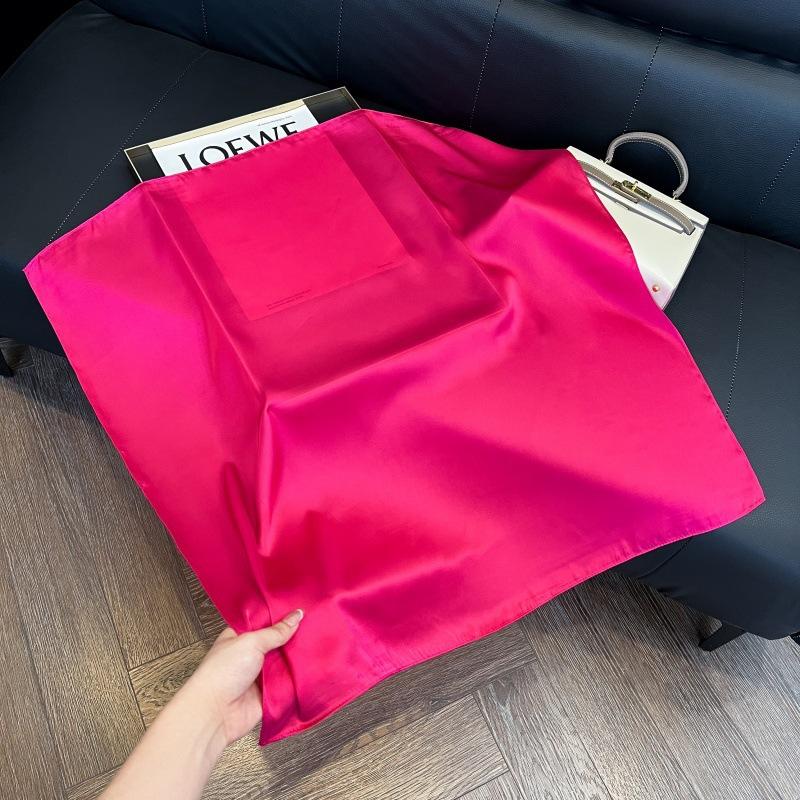 Silk scarf 71 * 71 imitation silk square scarf Korean atmosphere neck silk scarf flower pattern flower polka dot scarf