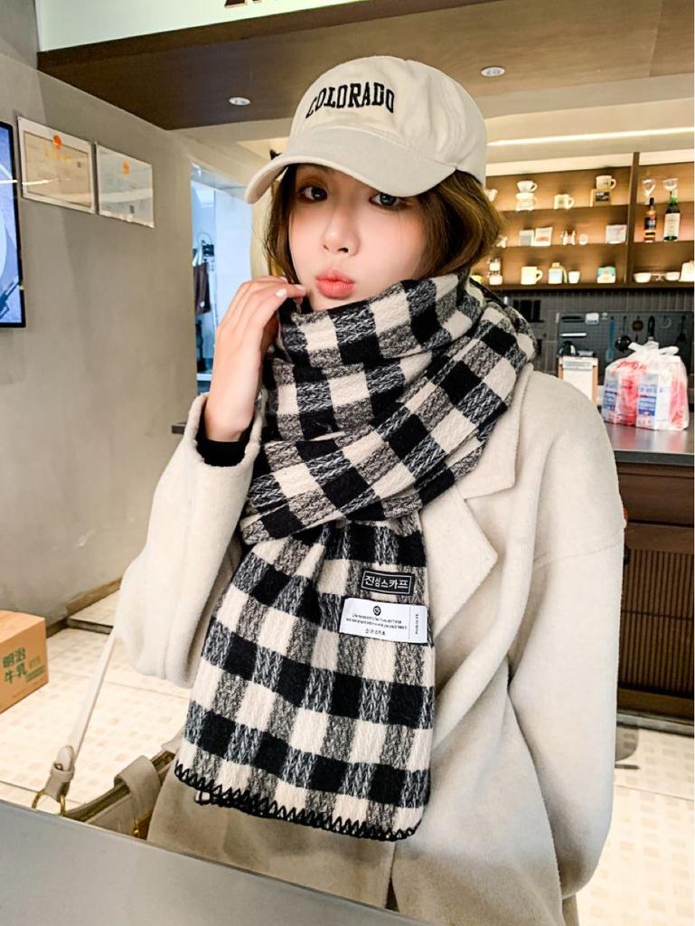 New Plaid Thickened Hemming Scarf Warm Women's Winter Versatile Korean Atmosphere Scarf Men's and Women's Shawls