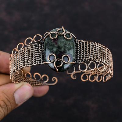 Eudialyt Armreif Kupferdraht umwickelt Edelstein Armreif Verstellbarer Armreif Handgefertigter Armreif Kupferdraht umwickelt Schmuck Geschenk für Sie