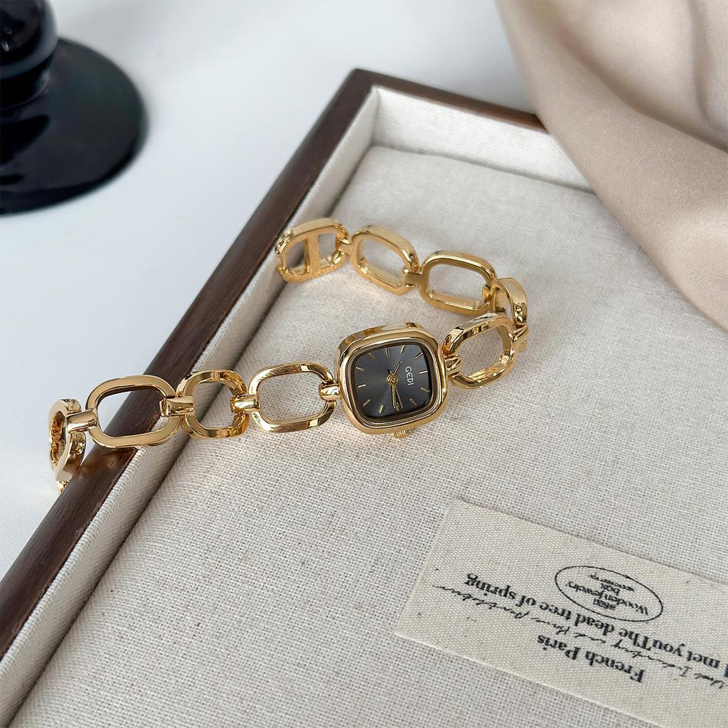 Retro Fashion Women's Watch Elegant Bracelet Small Square Design Water-Resistant Genuine Quartz Women's Watches Women's Gift