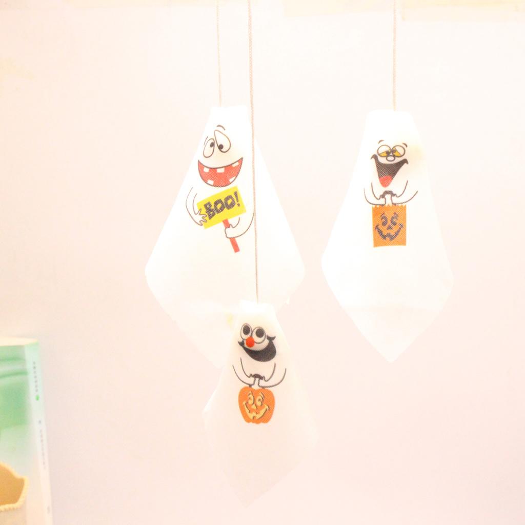 Cute 3Pcs Flying Ghost Halloween Party Hanging Ghosts Decoration for Front Yard