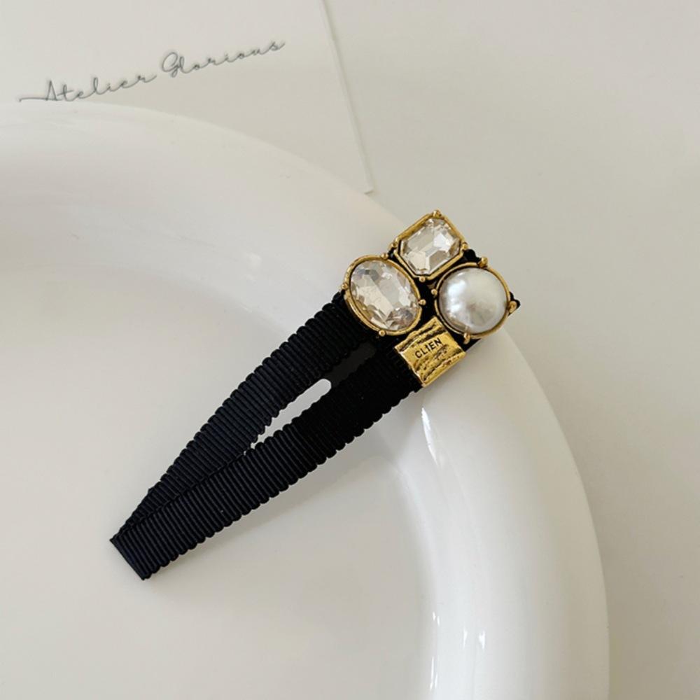 

Korean side bangs clip headgear forehead autumn and winter pearl edge clip bb clip hairpin hair accessories tide