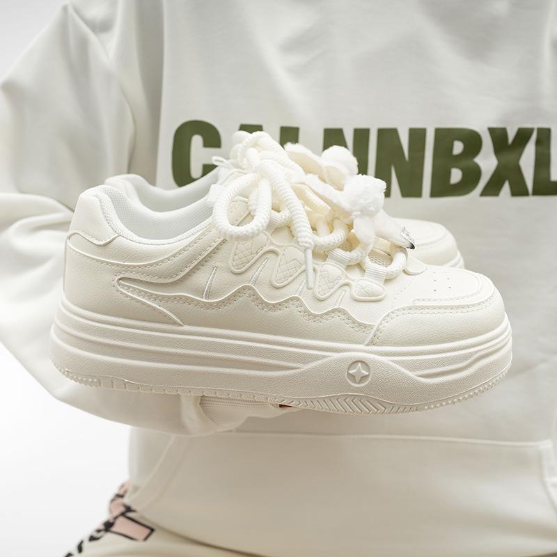 

Весенние новые маленькие белые туфли модные универсальные повседневные женские туфли милые аксессуары высокая ценность низкий верх толстая подошва туфли 39