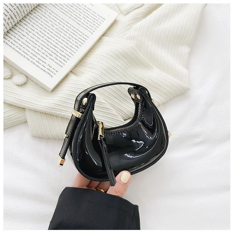 

Изысканная мини маленькая сумка женская новая модная нишевая дизайнерская ручная сумка сумка-полумесяц модная сумка-пельмень тренд