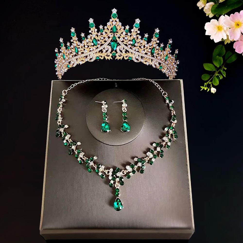 New Bridal Tiara Crown Three Piece Set  Wedding Necklace Earrings Crystal Set  Wedding Accessories
