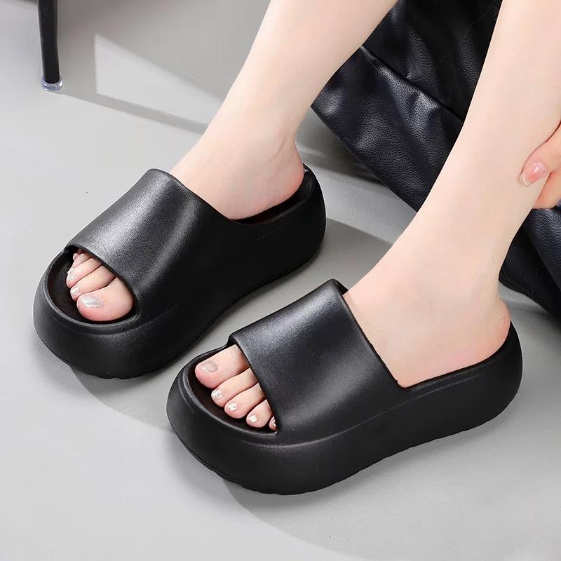 New summer new thick-soled shoes non-slip muffin sole design non-slip lightweight trendy slippers 36-37