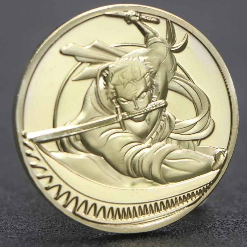 

ONE PIECE Zoro Pirate King Gold Commemorative Coin - Gilded Anime Collectible Gift