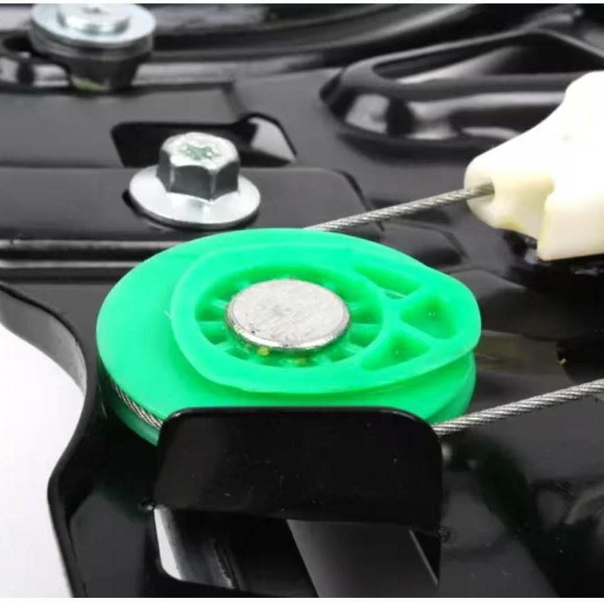 Top-Selling Window Regulator Bracket for BMW 3 Series E46 Convertible (2000-2006)