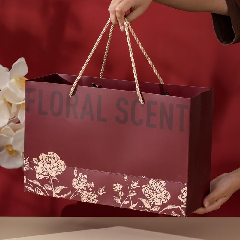 Blumenpaar Tasse Geschenkbox Montagebeutel Chinesischer Stil Kaffeetasse Paar Keramiktasse mit Hand Geschenk Wasserbecher