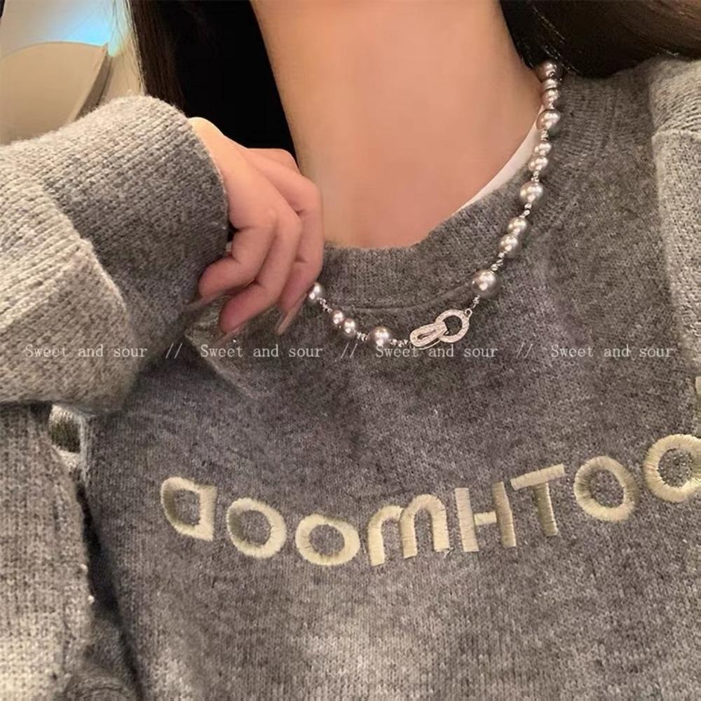 French Retro Gray Pearl Necklace Niche Design Temperament Sweet Cool Personality Temperament Exquisite Versatile Necklace