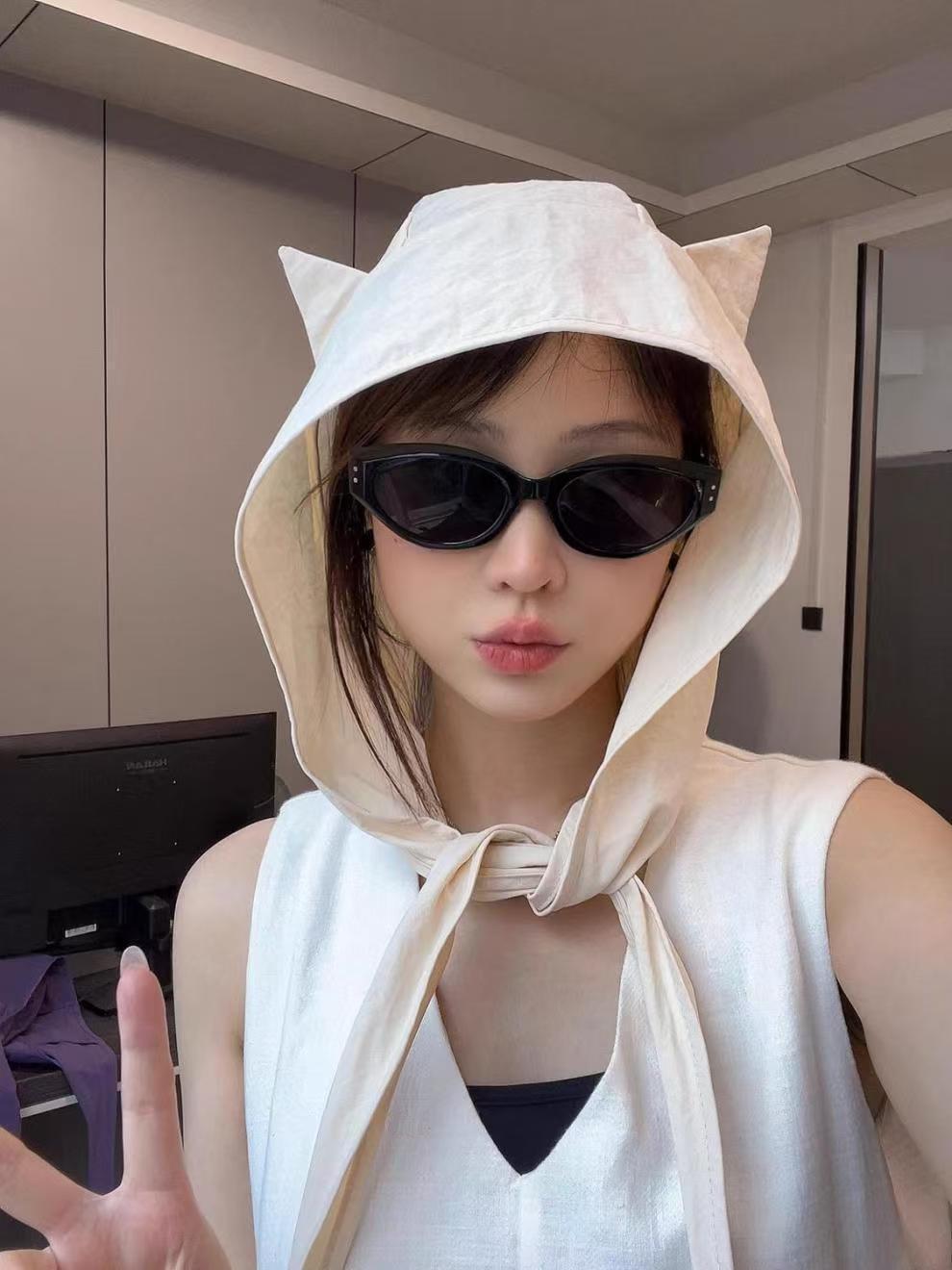 

Cute Cat Ear Sun Hat With Large Brim For Womens Summer Sun Protection бежевий