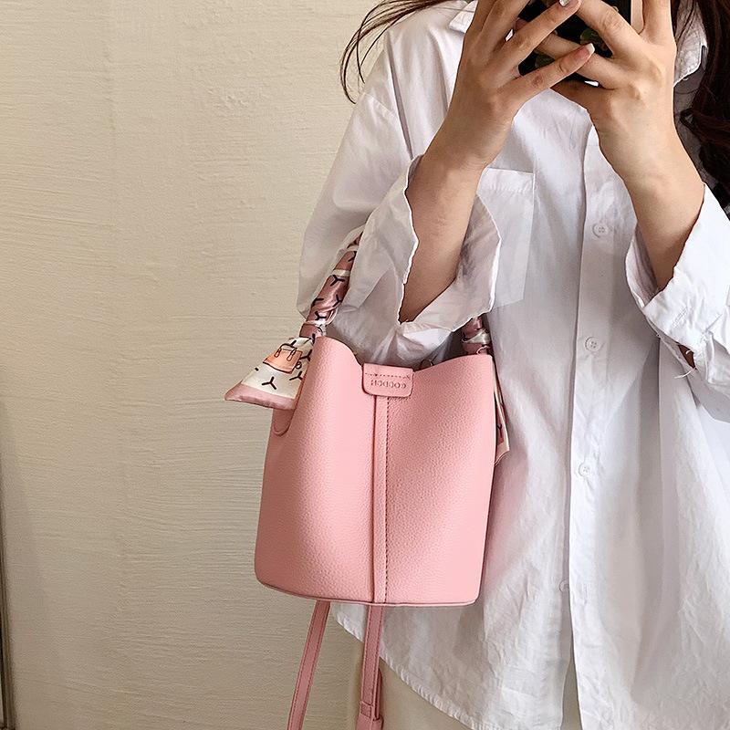 Lychee Texture Handbag Bag Women's Spring New Shoulder Messenger Bag Fashion Silk Scarf Bucket Bag