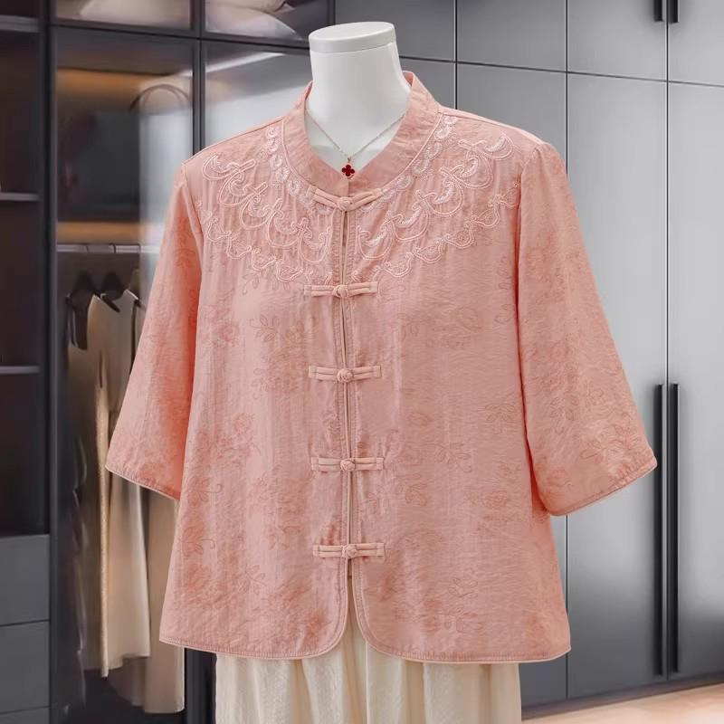 

2026 Spring/Summer Women s Mid-Sleeve Embroidered Jacquard Shirt with Frog Buttons - New Chinese National Style Retro Top 5XL (150-165 jin) рожевий