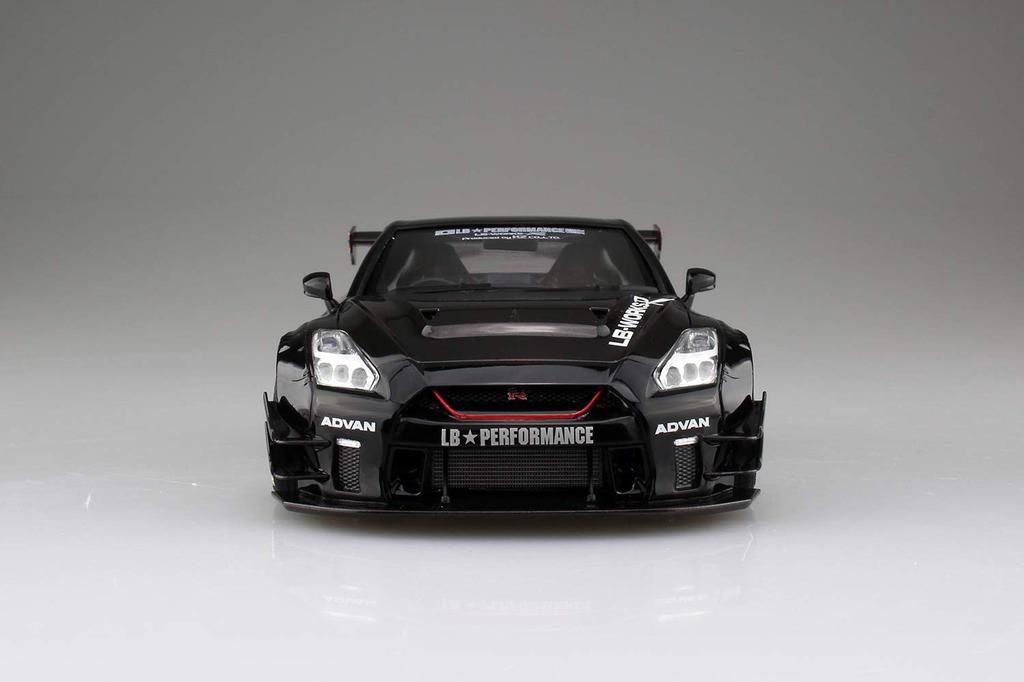 AOSHIMA Liberty Walk Series LB Works R35 Type 2 Plastic Model 1/24 No.13 GT-R Ver.2