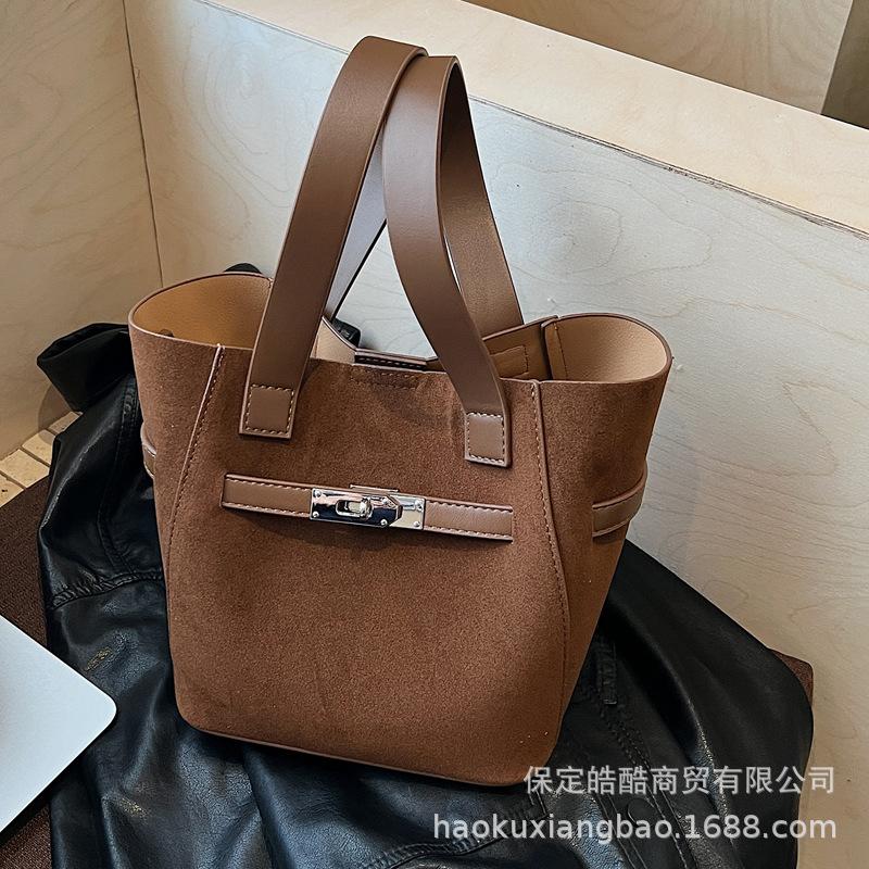 Die beliebte kleine Tasche dieses Jahres für Damen, Herbst und Winter, Retro, 2025 neu, vielseitig, Umhängetasche, Crossbody, Muttertasche, Beuteltasche