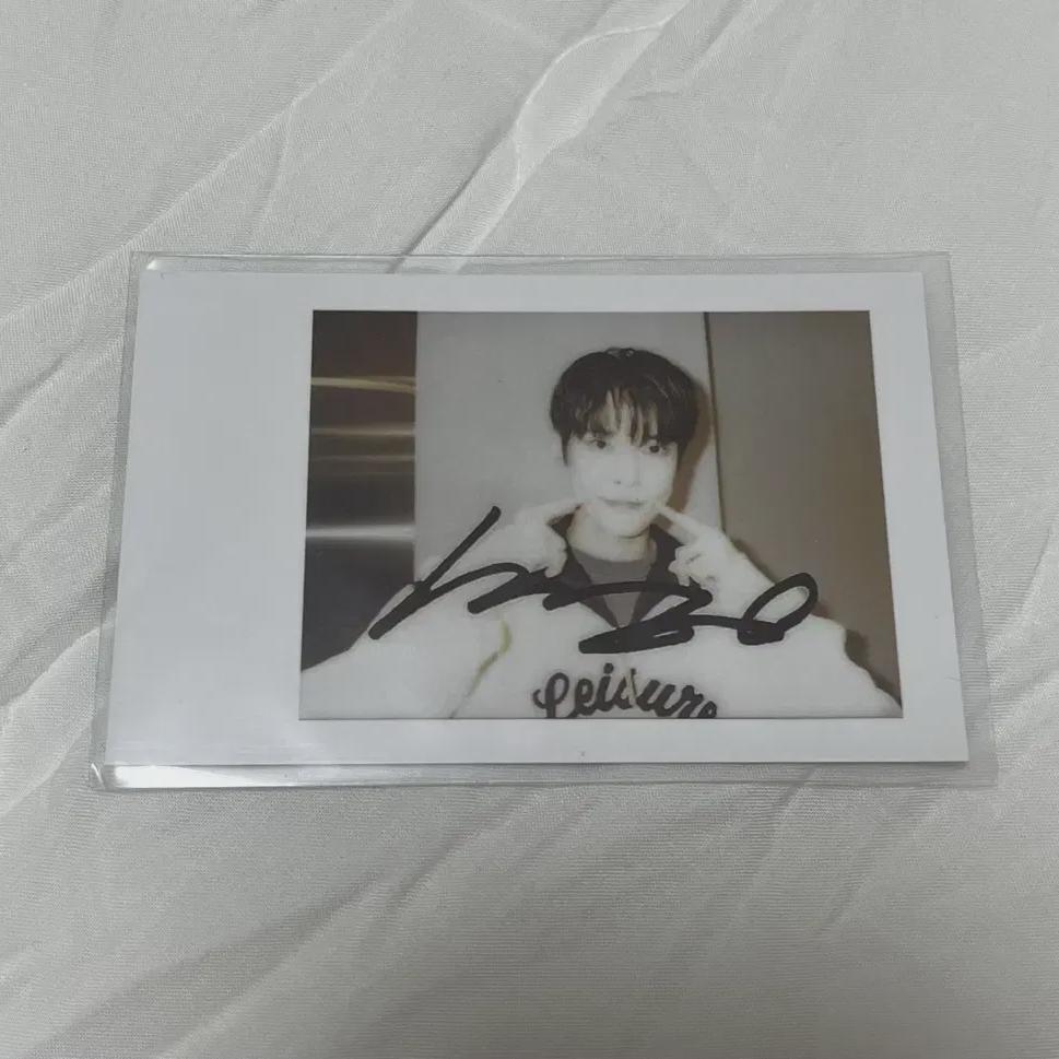 

Nct Doyeong Be There For Me Kms Polaroid