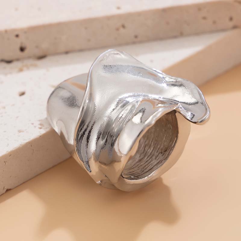 Fashion Metal Irregular Twisted Rings for Women Simple Gold Color Opening Adjustable Wrinkled Finger Rings Jewelry Party Gifts