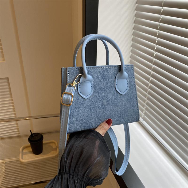 

Stylish Retro Small Square Shoulder Bag For Women Perfect For Casual Commuting In Black And White Or Blue Shades Sky Blue