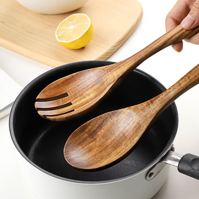 Set 2 Pezzi Cucchiaio e Forchetta in Legno Utensili da Cucina in Legno Manico Lungo Cucchiaio da Zuppa Mestolo Cucchiaio da Cucina Forchetta Servitore per Insalata Set da Servizio
