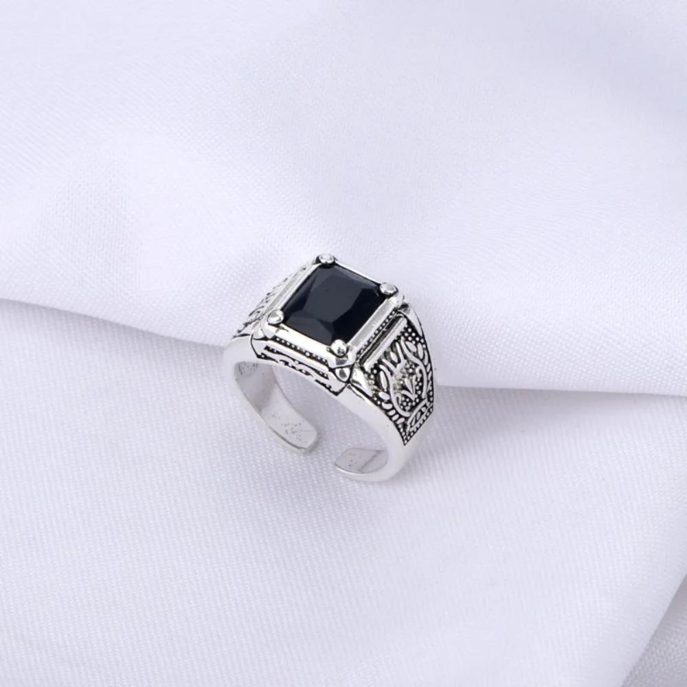 

Simple Creative Trend Niche Vintage Black Crystal Men s Open Adjustable Ring Street Personality Party Ring Gift Jewelry Resizable