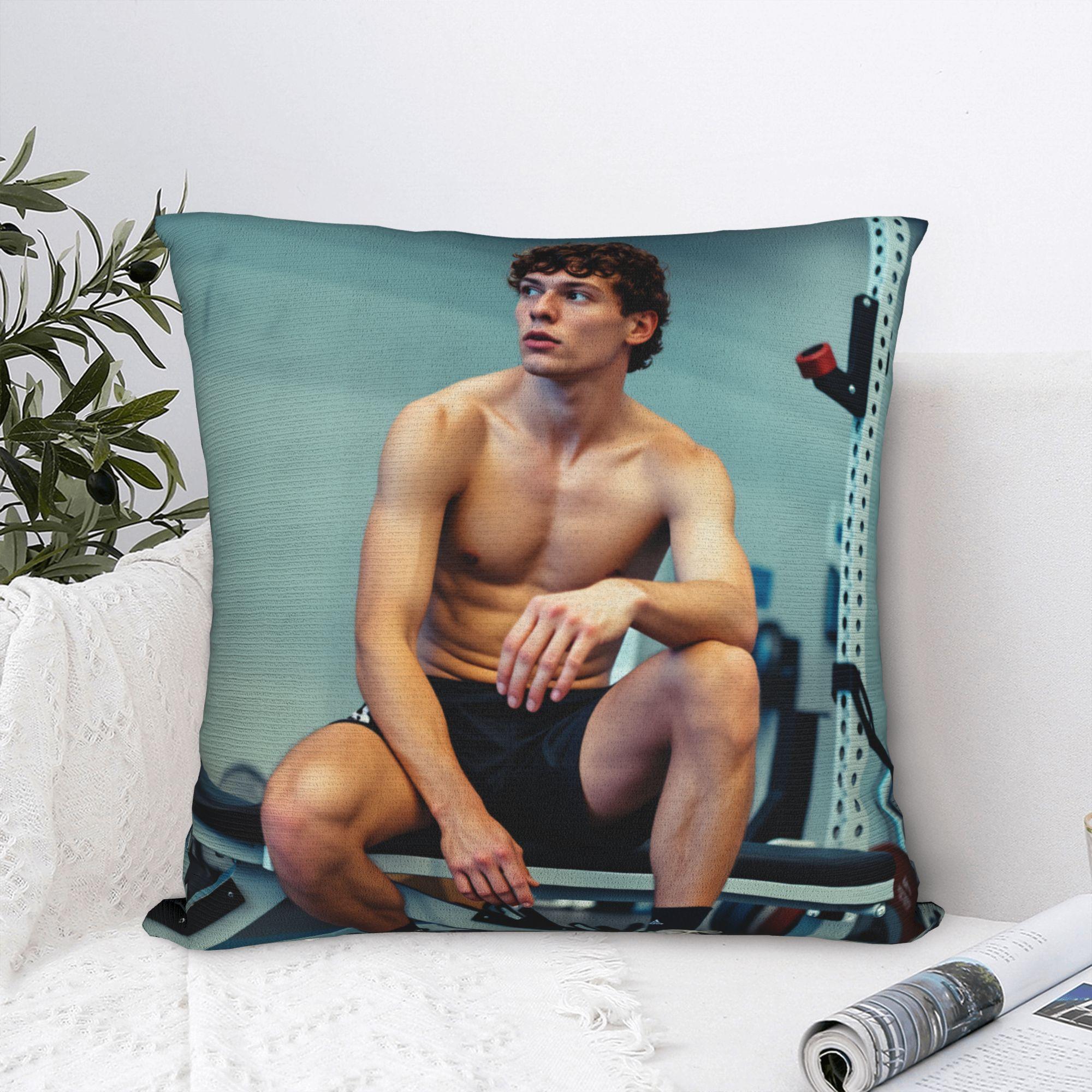 Fine Glasses Unisex Kimi Antonelli Pillowcases Fashion Pillow Case For Sofa Couch Bed Living Room Graphic Pillow Cover