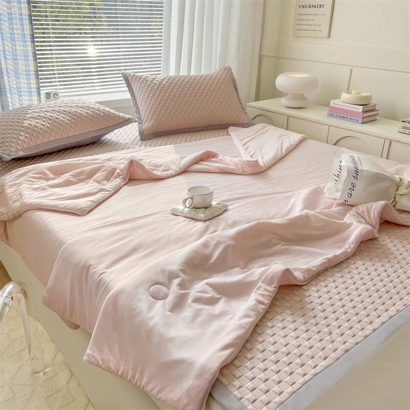 

Manisi MY A-Grade Cooling Silk Jacquard Summer Quilt 150x200cm