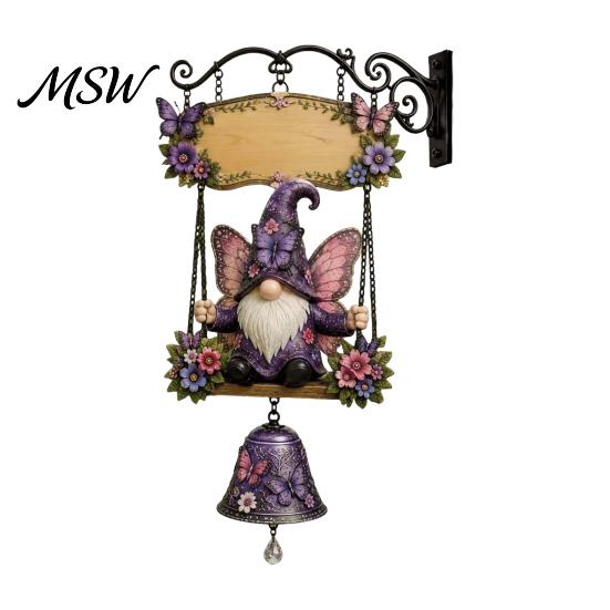 Cartello di Benvenuto Personalizzabile con Gnomo da Giardino e Campanella, Campanello da Porta Appeso per Esterno, Campanelle Eoliche con Numero Civico Uniche per Decorazioni di Patio, Casa, Portico, Cortile Campanella