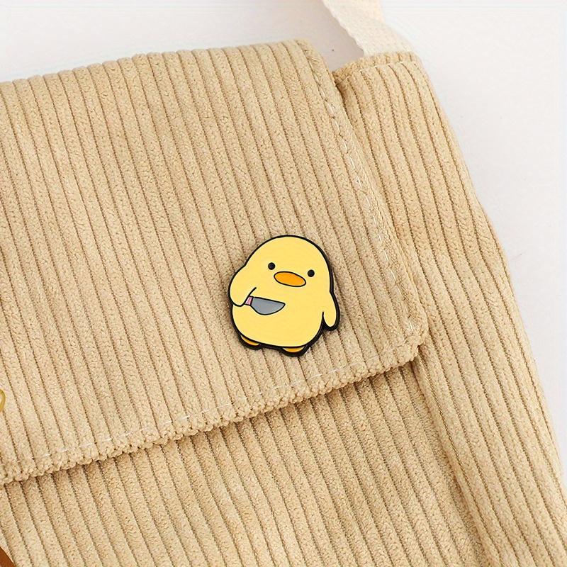 Little Yellow Duck Brooch/Badge, Cartoon Pin Buckle, Suitable for Clothing and Bag,Personalized Bag Pendant, Creative Decoration