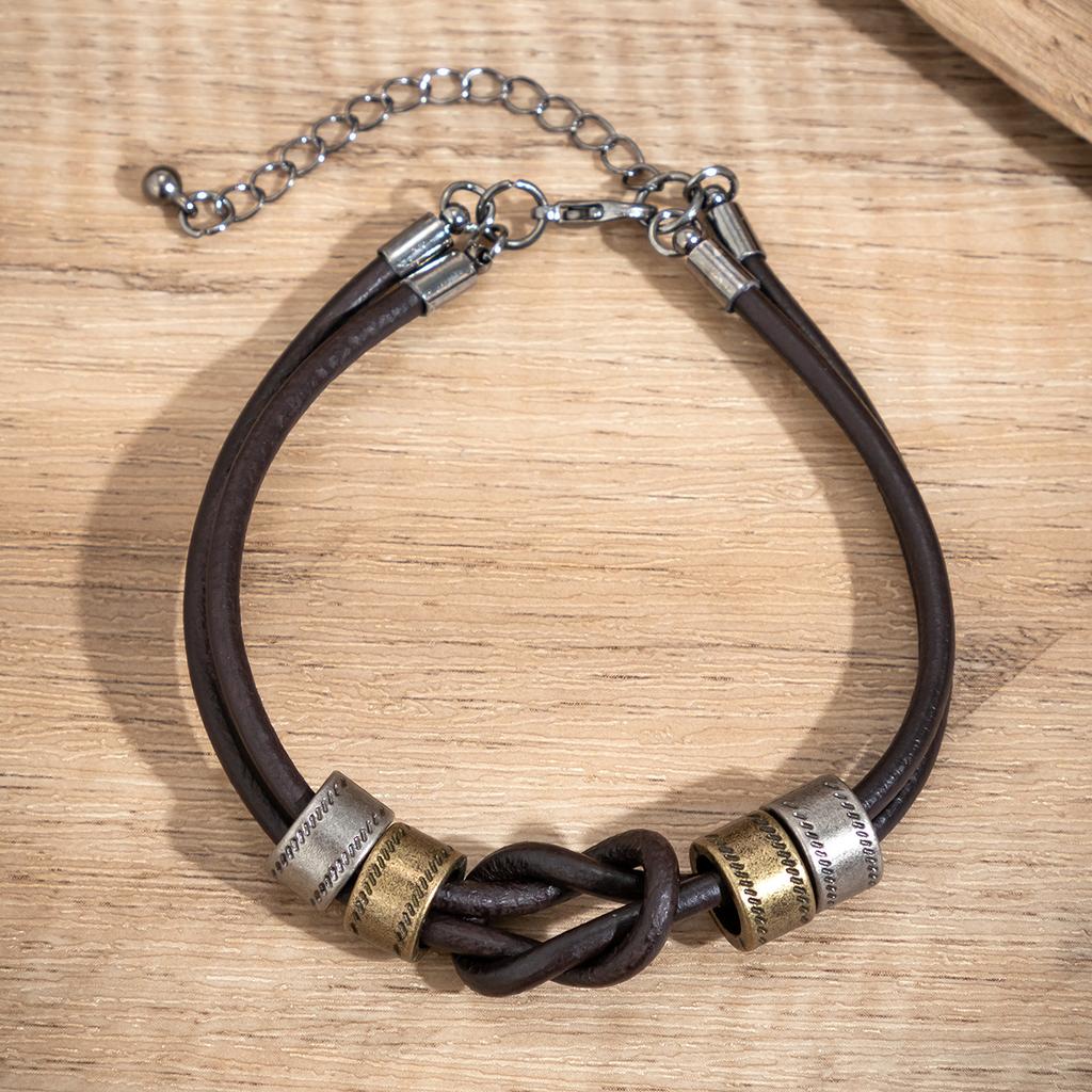 Minimalist Leather Knot Round Necklace for Men Hip Hop Niche High-end Beaded Collarbone Chain Accessory for Men