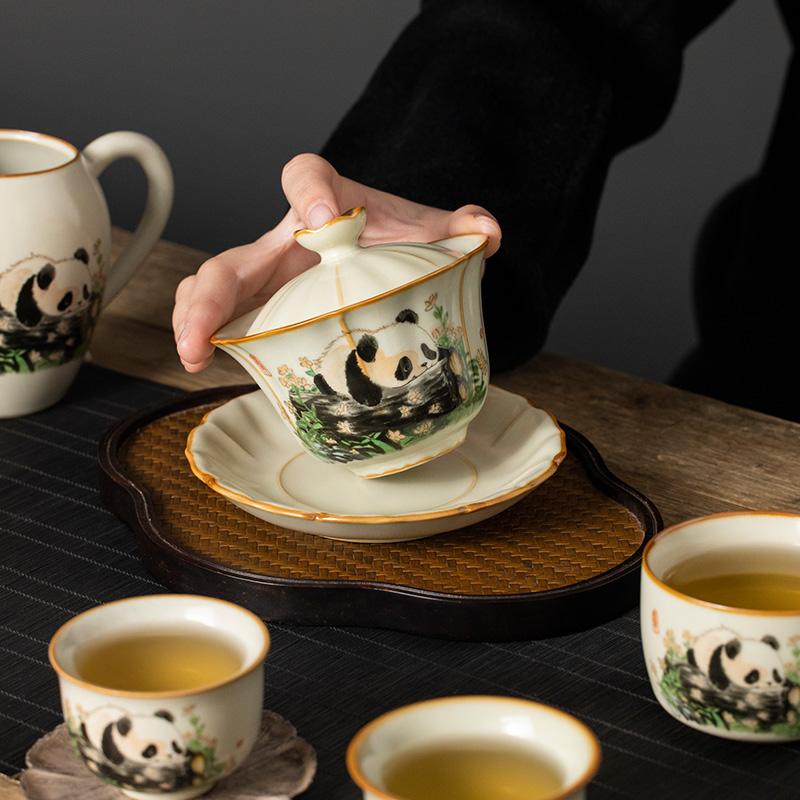 Chines Hand-painted Panda Ceramic Gaiwan Ru Kiln Teacup Handmade Beauty Tea Infuser Household Travel Tea Bowl Portable Teaware