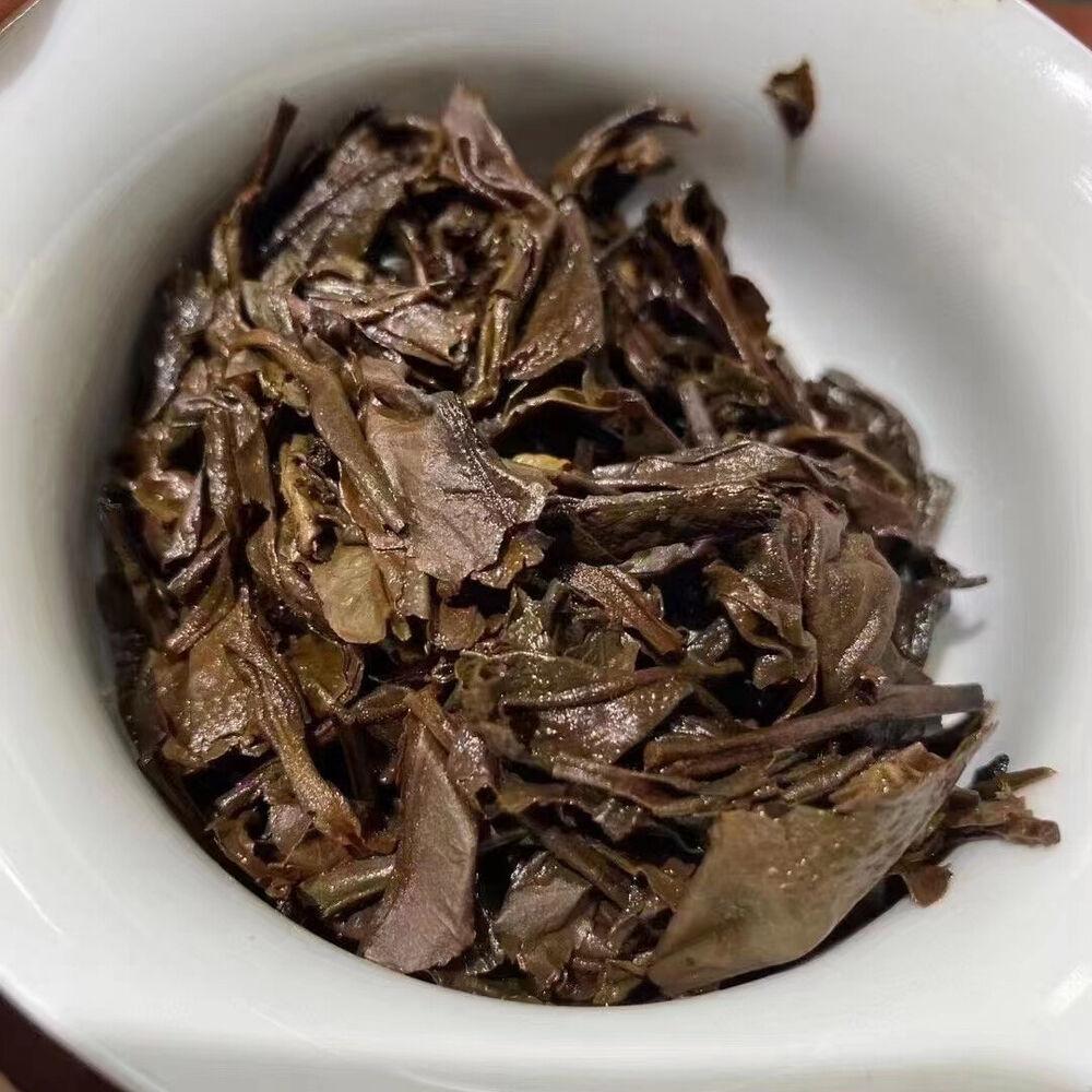 357g Yunnan Old Pu-erh Surowe ciasto herbaciane 1999 Starzona herbata Puerh Sheng Surowa herbata Pu'er Cake