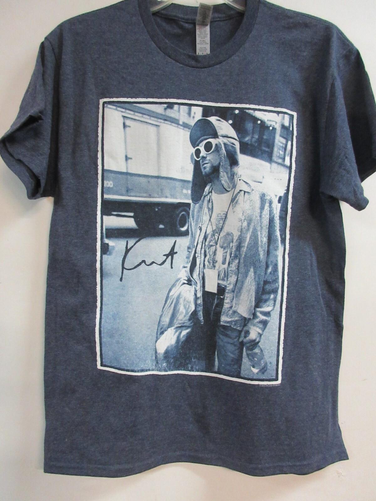 KURT COBAIN OFFICIAL MERCH BUS 2026 BAND CONCERT MUSIC T-shirt MEDIUM XXXL