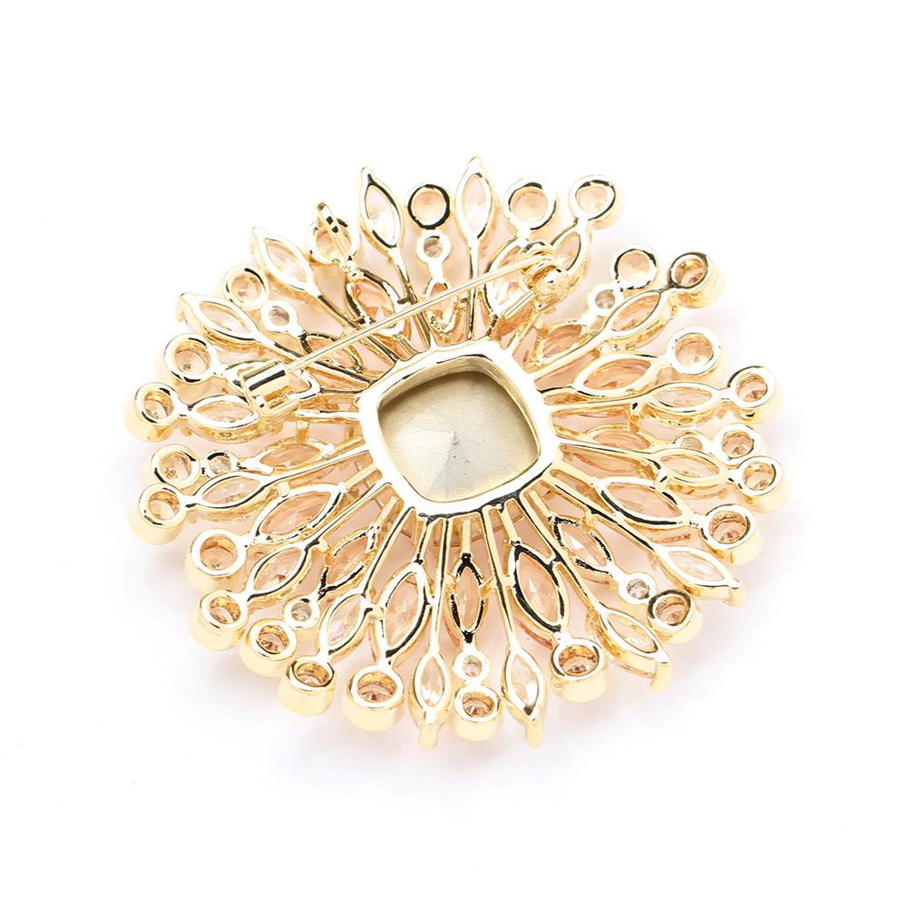 European and American high-end light luxury exaggerated yellow crystal corsage atmospheric luxury inlaid stone micro-inlaid zircon flower pin brooch