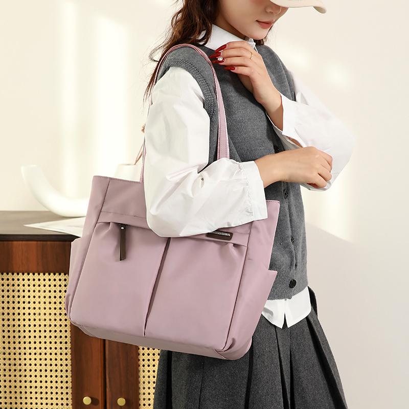 Commuter Shoulder Handbag Women's Lightweight Large Capacity Tote Bag