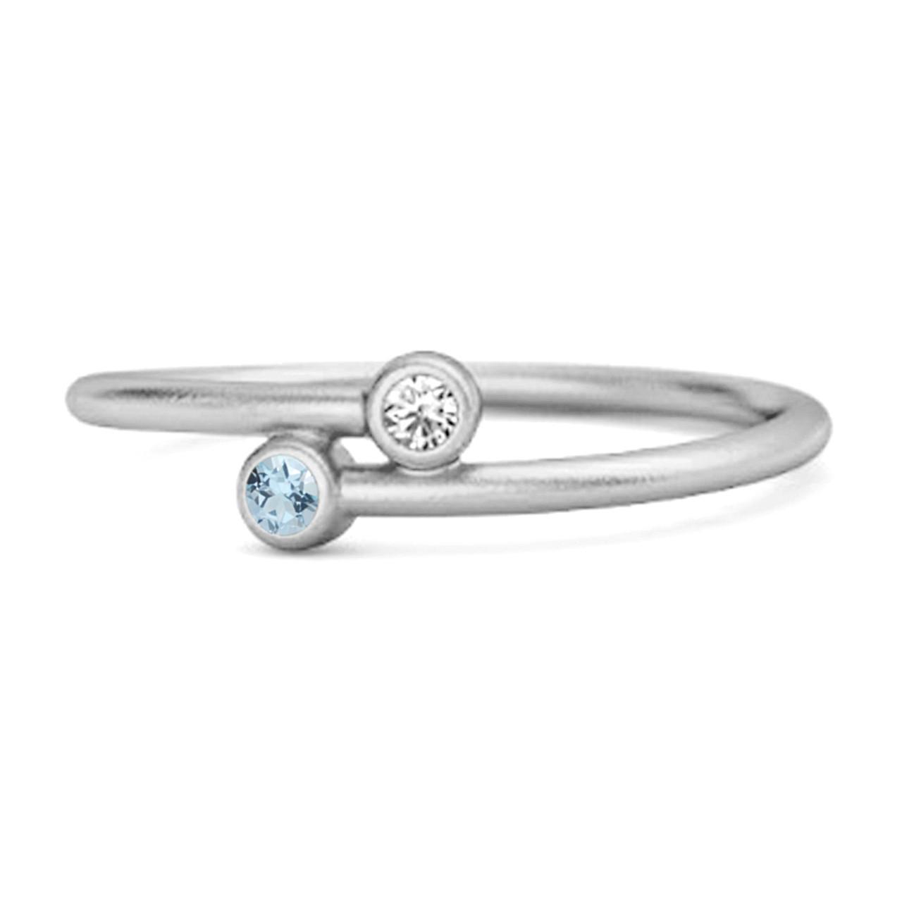 

Blue Topaz Open Bezel Two-Stone Ring - Sterling Silver 11 біле золото кольору