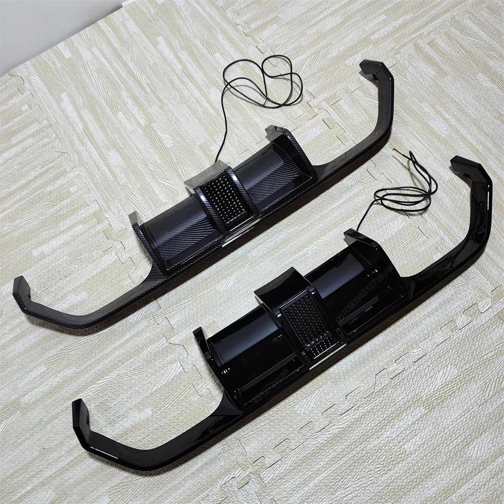 V Style Car Rear Bumper Lip Diffuser Spoiler Splitter With Led Light For BMW M3 F80 M4 F82 F83 2014-2020 Black Bodykits Tuning