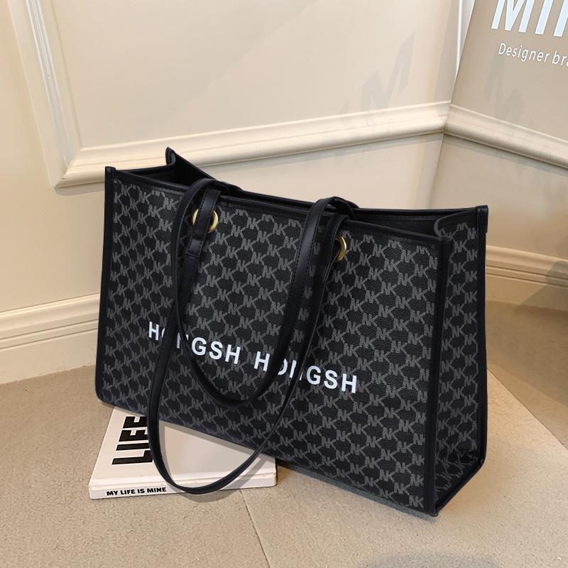2025 New Women s Tote Bag Large Capacity Versatile Commuter Bag College Student Shoulder Bag Black（viney）