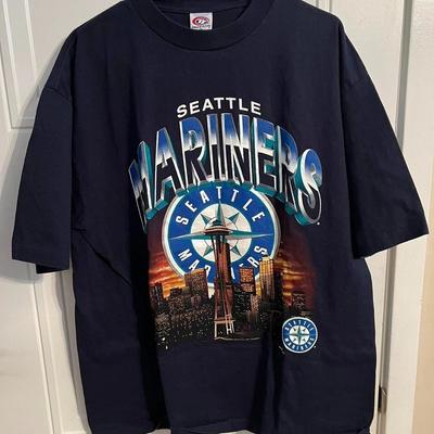 Vintage Seattle Mariners Graphic Black Shirt Unisex Men Women S-5XL Unisex T-Shirt