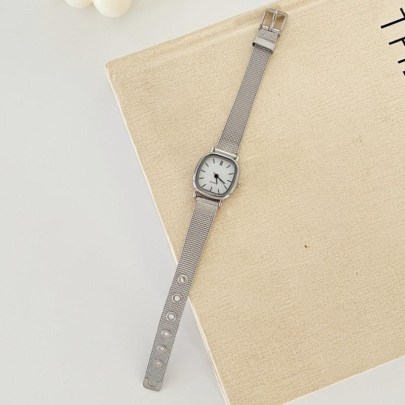 Watch Female Student Retro Square Small Simple Fashion Style College Niche Quartz Watch