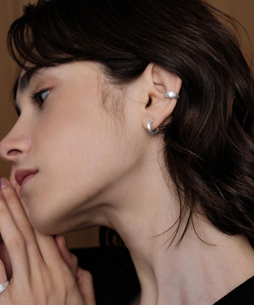 Tou Np005 Hidden Shine Matte Ear Cuff