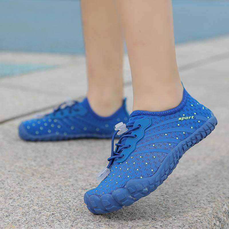 Scarpe Aqua da Bambino per Nuotare a Piedi Nudi Asciugatura Rapida Scarpe da Spiaggia per Camminare e Guadare Bambini Ragazzi Ragazze Scarpe Traspiranti per Sport Acquatici