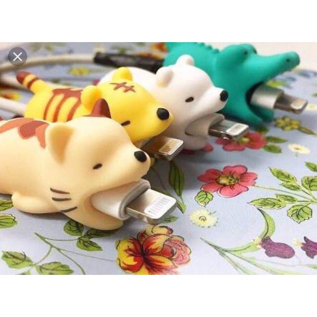 Lovely Animal Bite Cartoon Dinosaur Wire Organizer For Iphone Charging Cable
