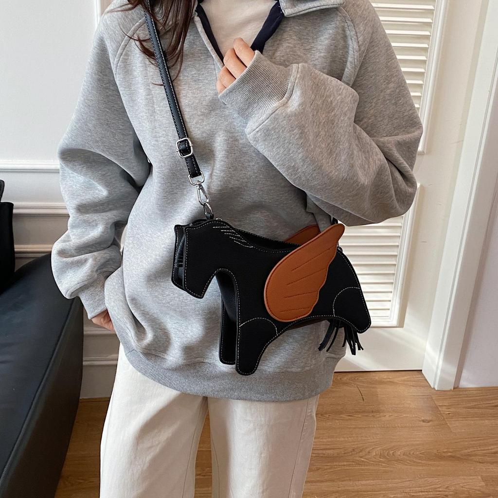 Yogodlns High Quality Women PU Leather Shoulder Bag Fashion Horse Shape Handbags Crossbody Bags for Women Casual New Female Messenger Bag