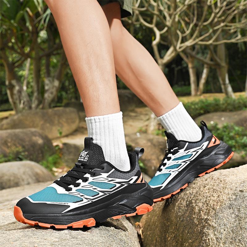 Non-slip and wear-resistant mountaineering shoes, light and comfortable casual trendy shoes, light and cushioning urban commuter sports shoes