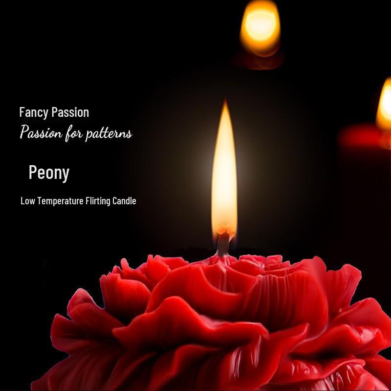 Rose-Scented Long-Lasting Romantic Candles for Low-Temperature Aromatherapy and Sensual Foreplay