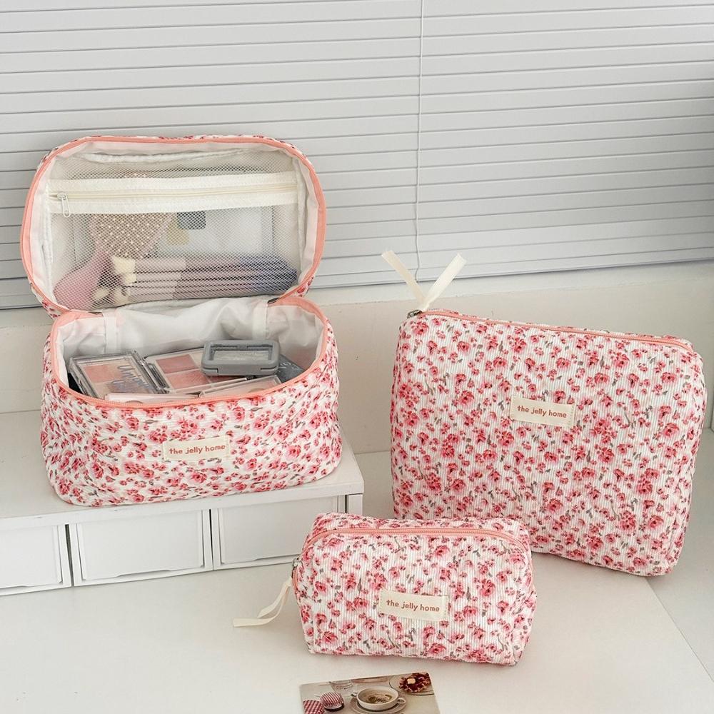 1pc/set Floral Quilted Makeup Bag, Multifunctional Makeup Bag, Large Capacity Travel Makeup Box, Cute Portable Toiletry Bag Set
