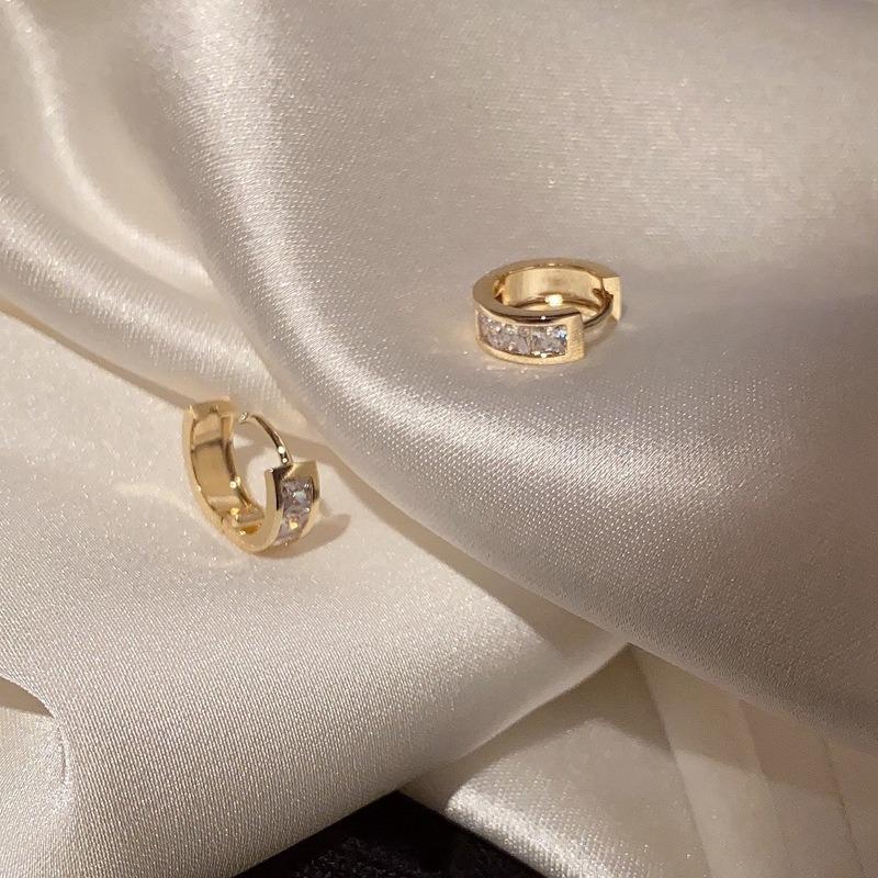 

Круглые серьги-пряжки женские простые серьги с полукругом и бриллиантами в стиле «холодный ветер» с цирконами, серьги-капельки темперамента